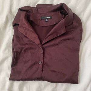 Fashion Nova Satin-y Button-Up in Burgundy